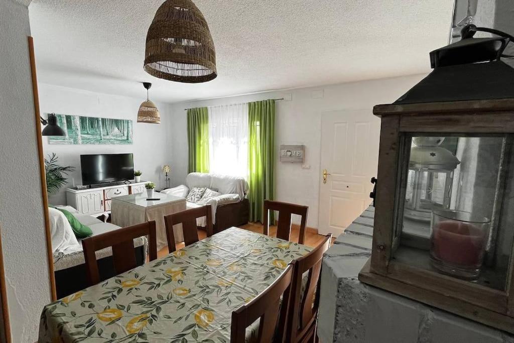 Casa De 5 Habitaciones Hasta 9 Plazas, La Casilla En Durcal, Granada ภายนอก รูปภาพ
